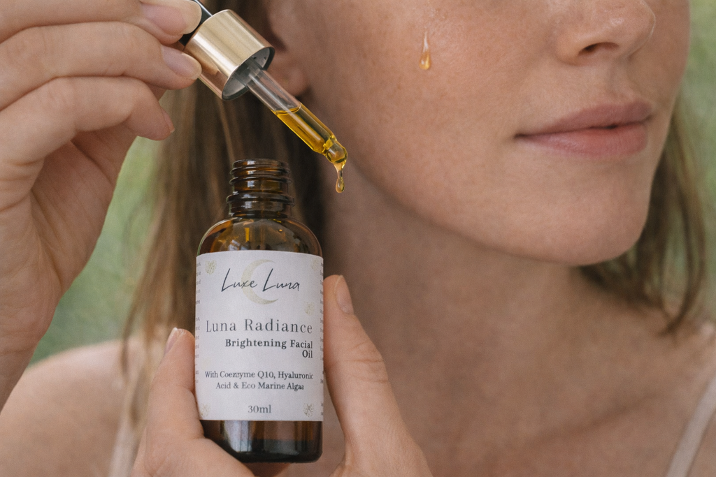 Brightening Facial Oil for Glowing Skin | Vegan Botanical Face Oil | Luna Radiance