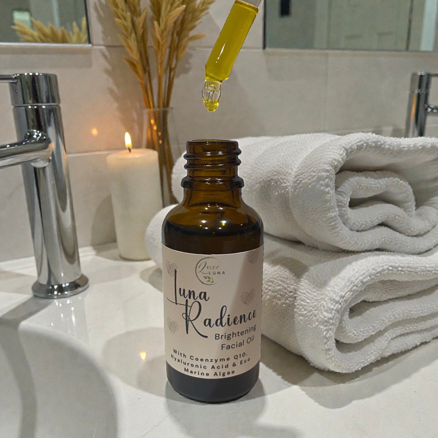 Luna Radiance - Brightening Facial Oil with Coenzyme Q10, Hyaluronic Acid & Eco Marine Algae